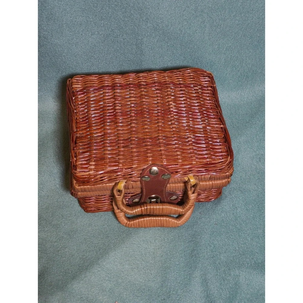 Delton Miniature Doll 9 Piece Tea Set Teddy Bears Lined Wicker Basket Vintage